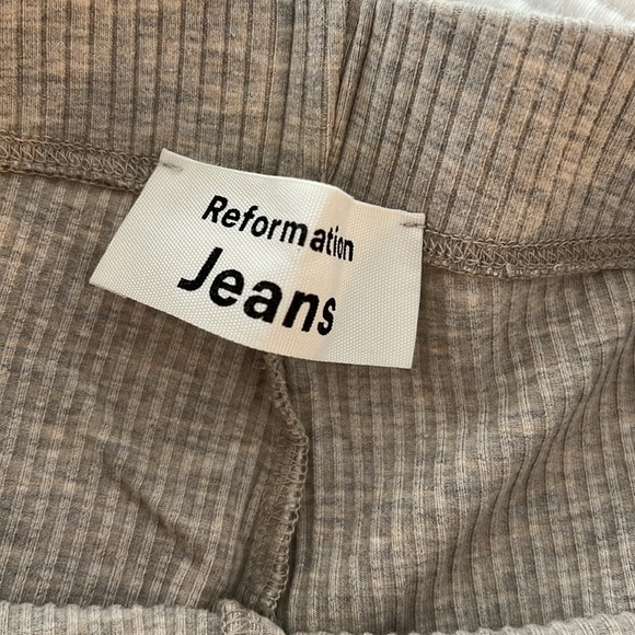 Reformation Gray Ribbed Pants - Picture 2 of 4